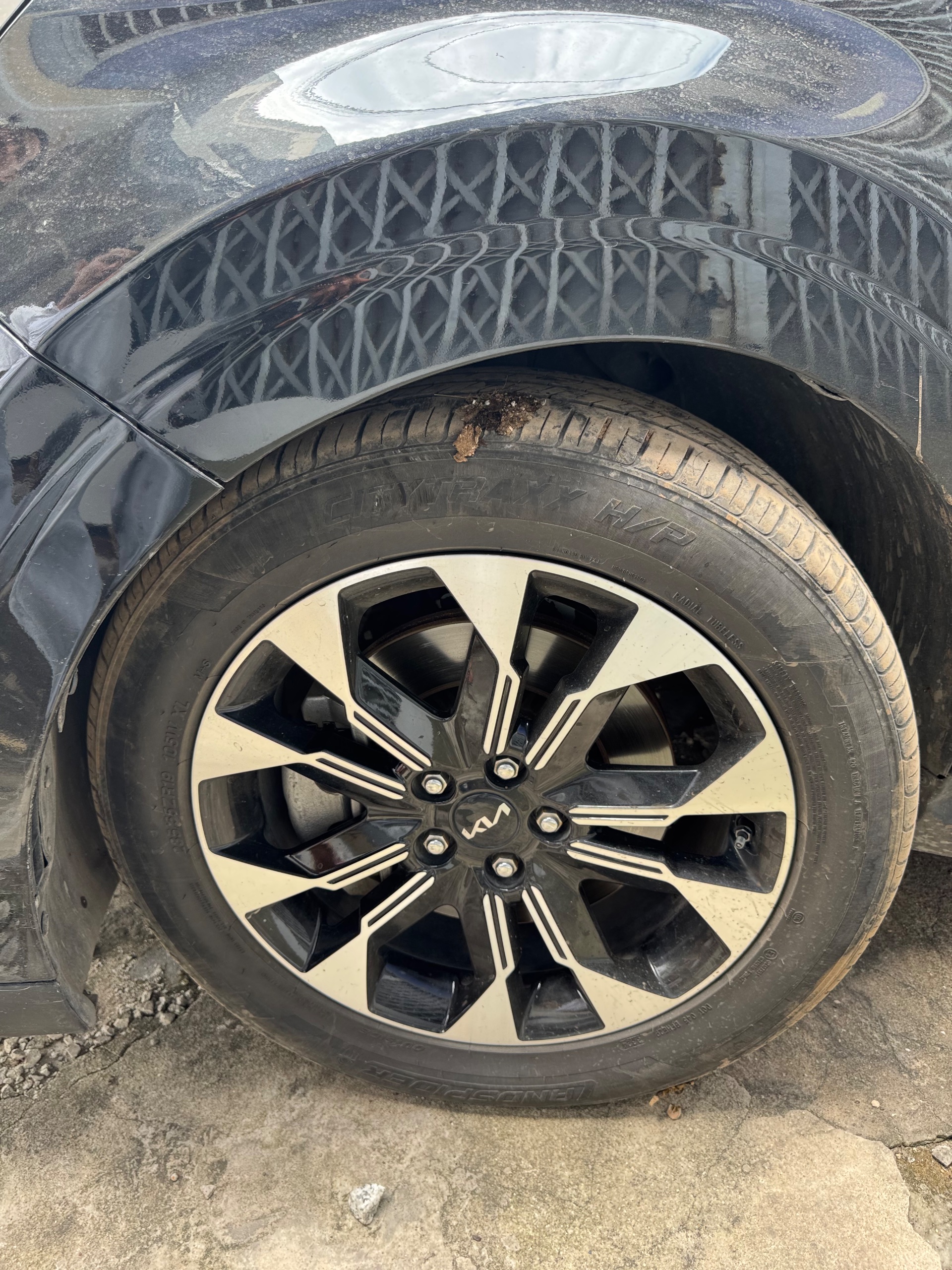 Kia Carnival Signature 2.2D 2022 - Ngoại thất 4