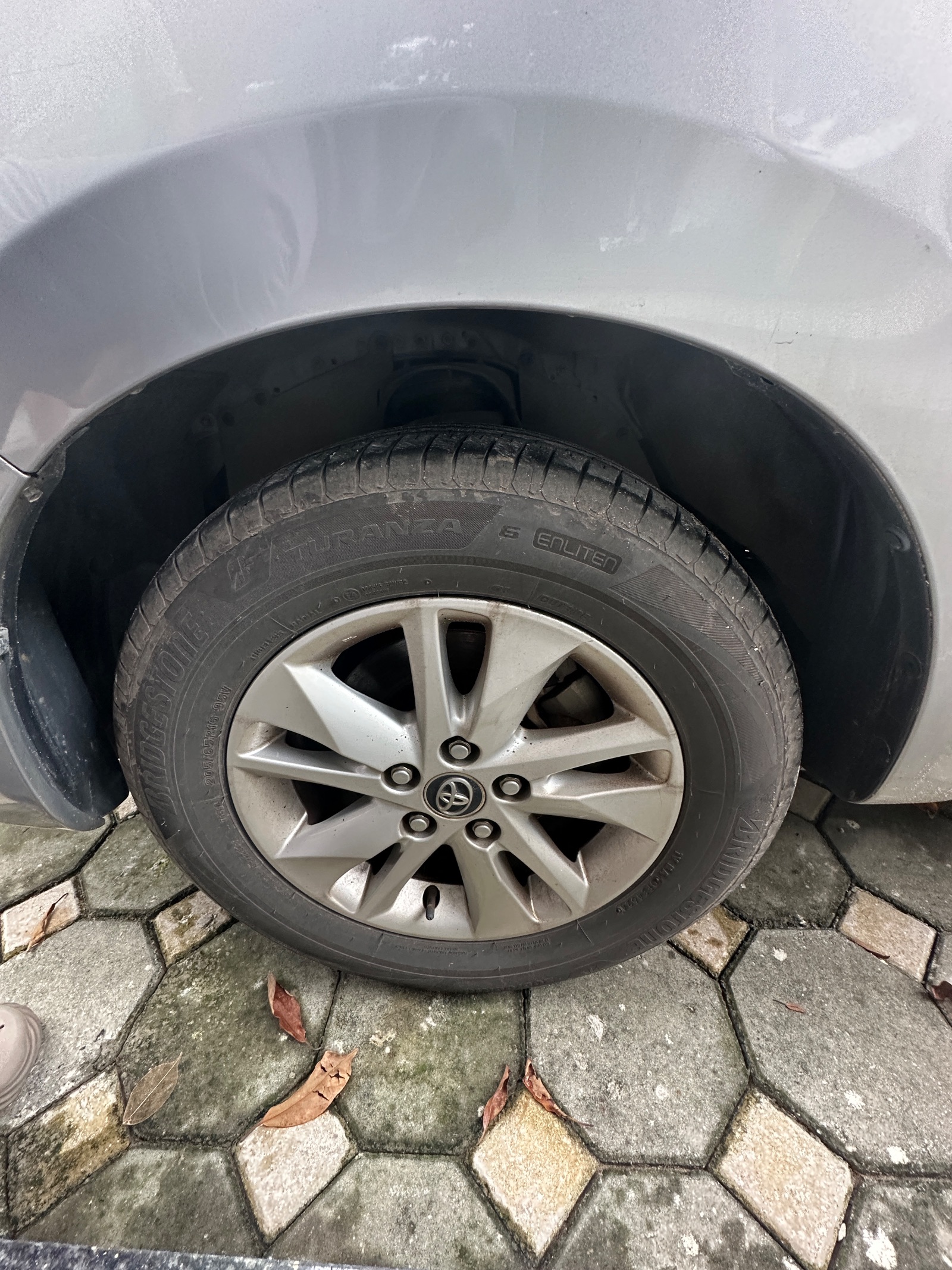 Toyota Innova E 2018 - Ngoại thất 4