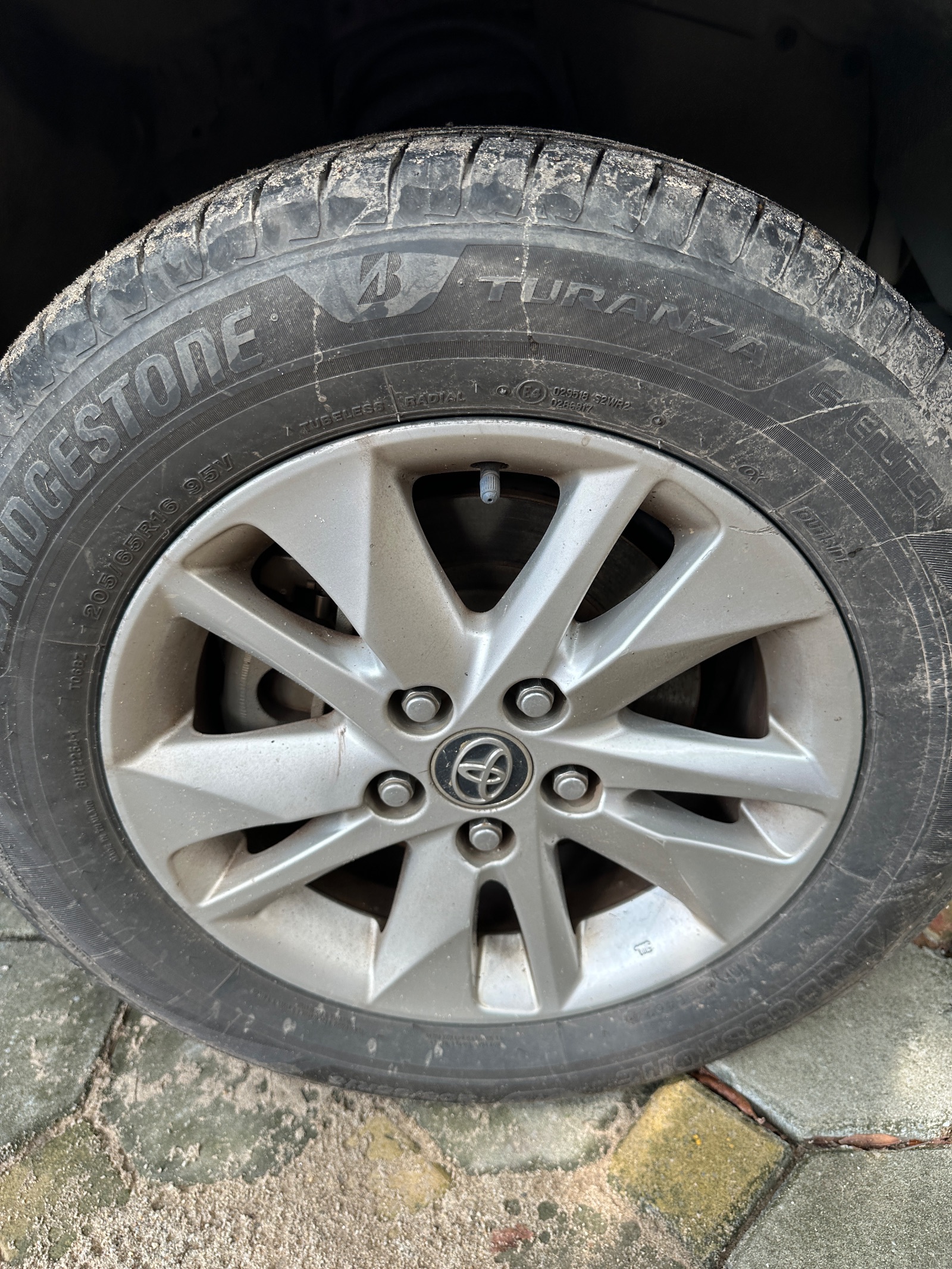 Toyota Innova E 2018 - Ngoại thất 24