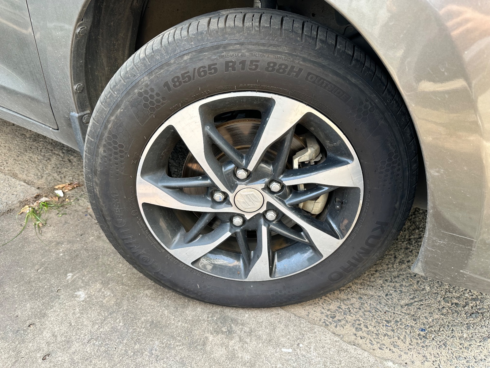 Suzuki Ertiga Hybrid 1.5 AT 2022 - Ngoại thất 27