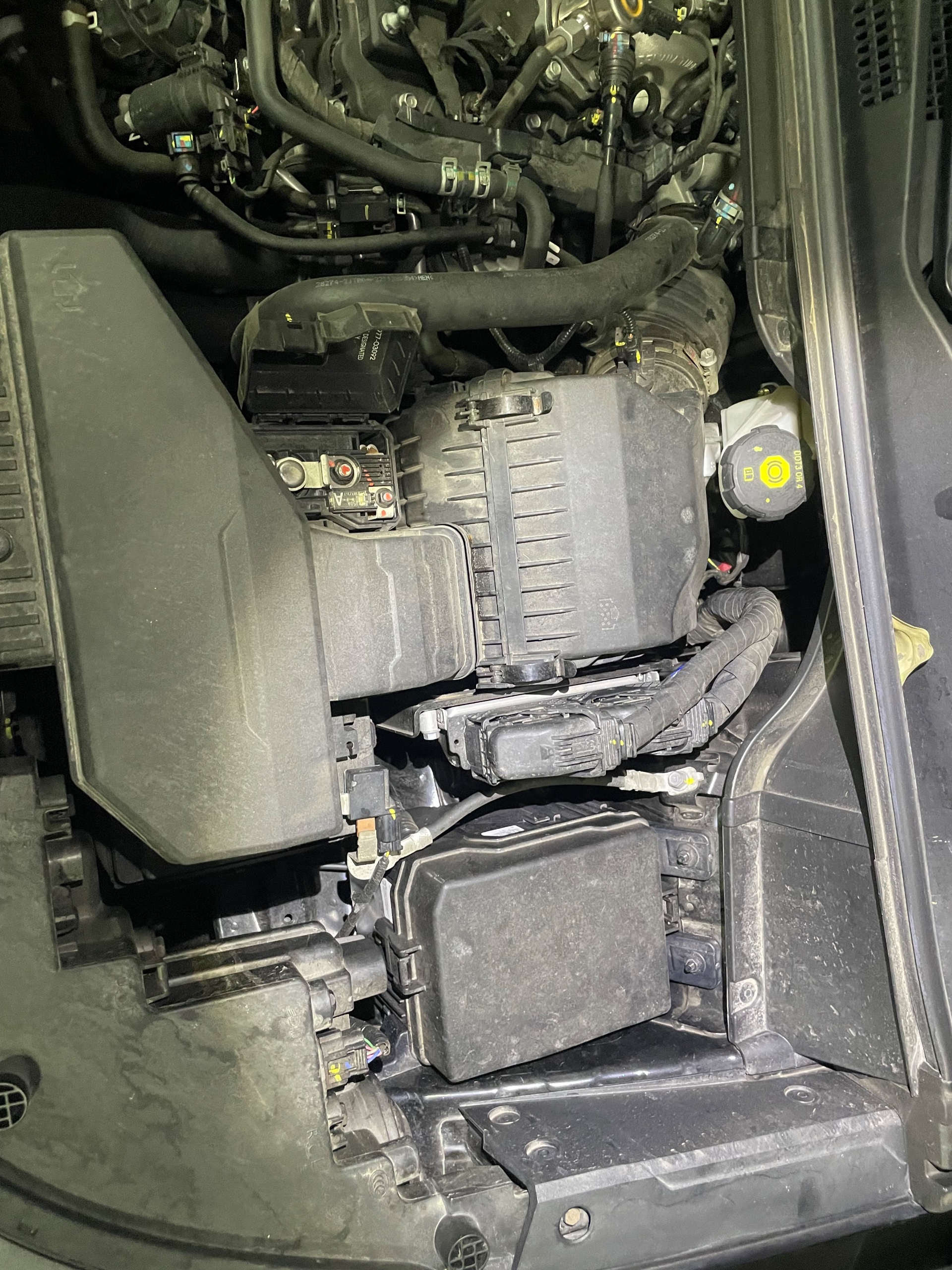 Hyundai Custin Cao cấp 2.0T 2024 - Ngoại thất 3
