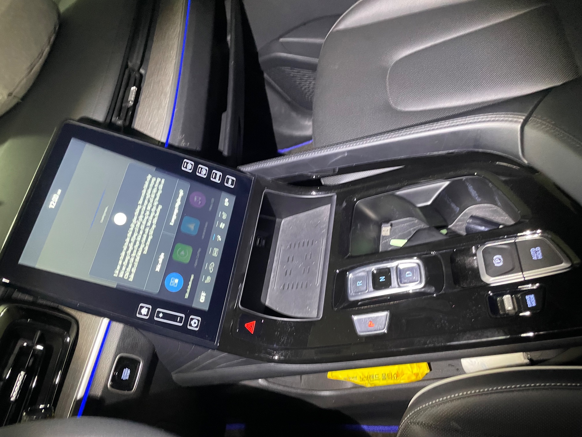 Hyundai Custin Cao cấp 2.0T 2024 - Ngoại thất 11