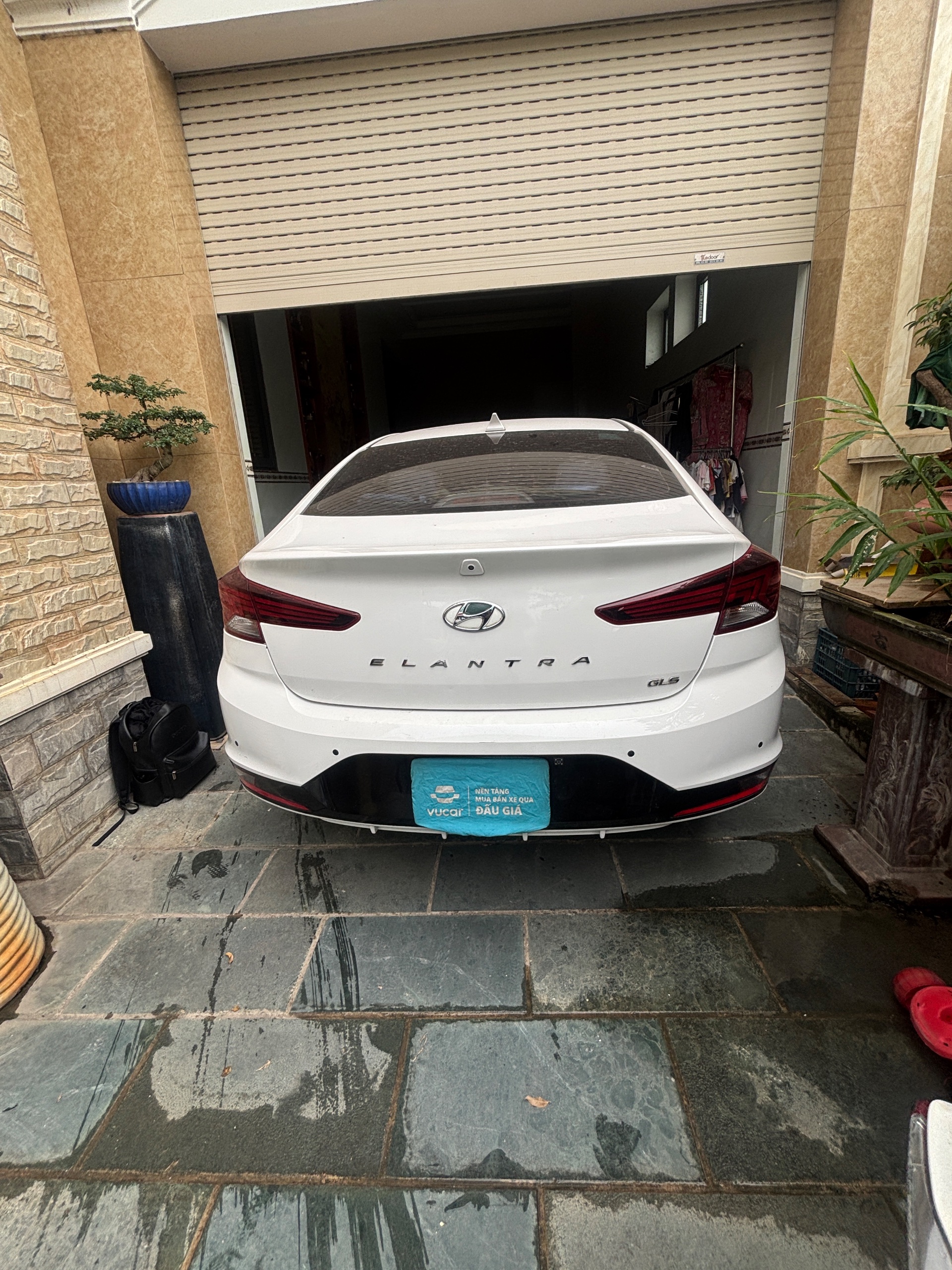 Hyundai Elantra 1.6 MT 2019 - Ngoại thất 14