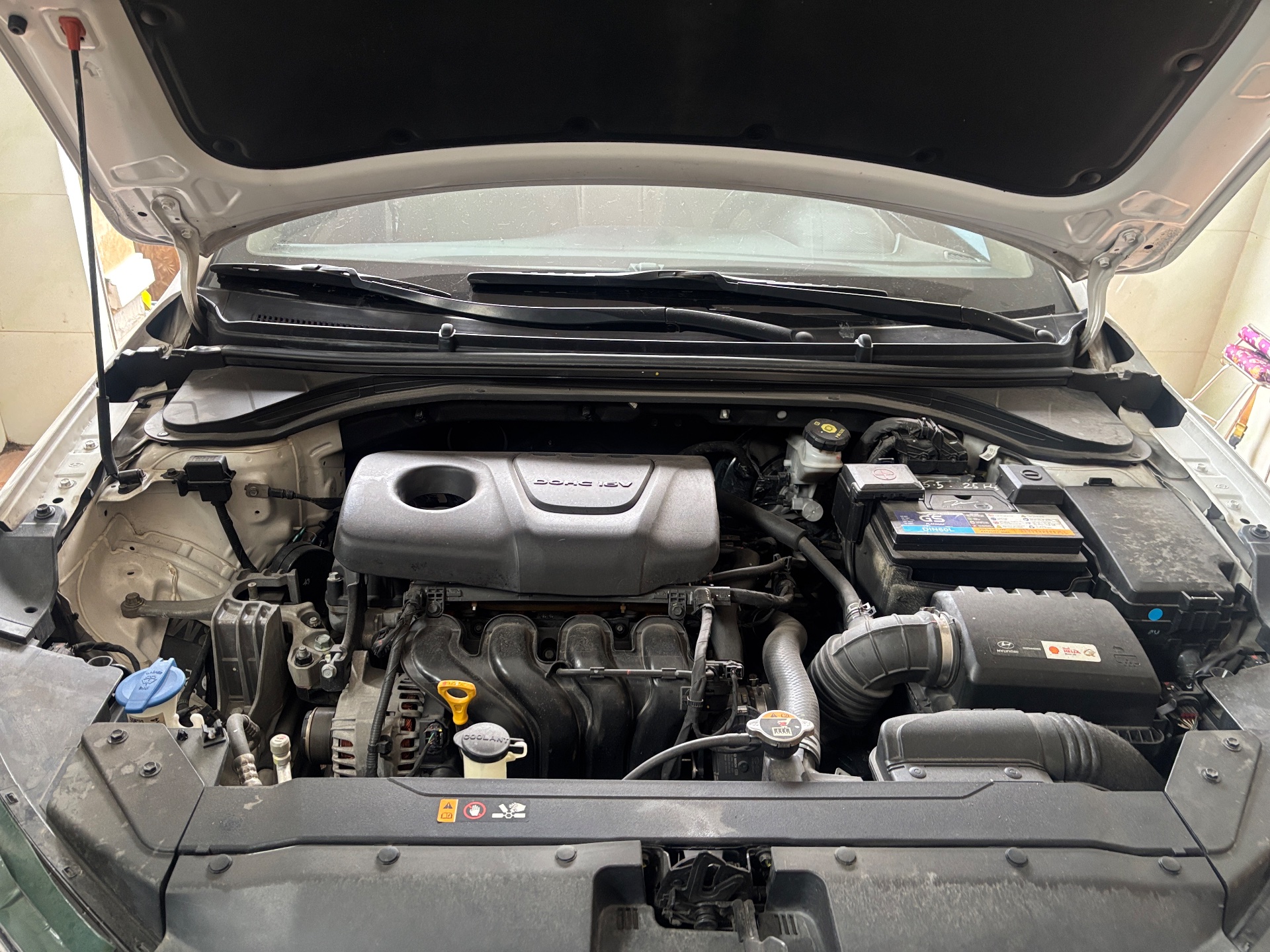 Hyundai Elantra 1.6 MT 2019 - Ngoại thất 22