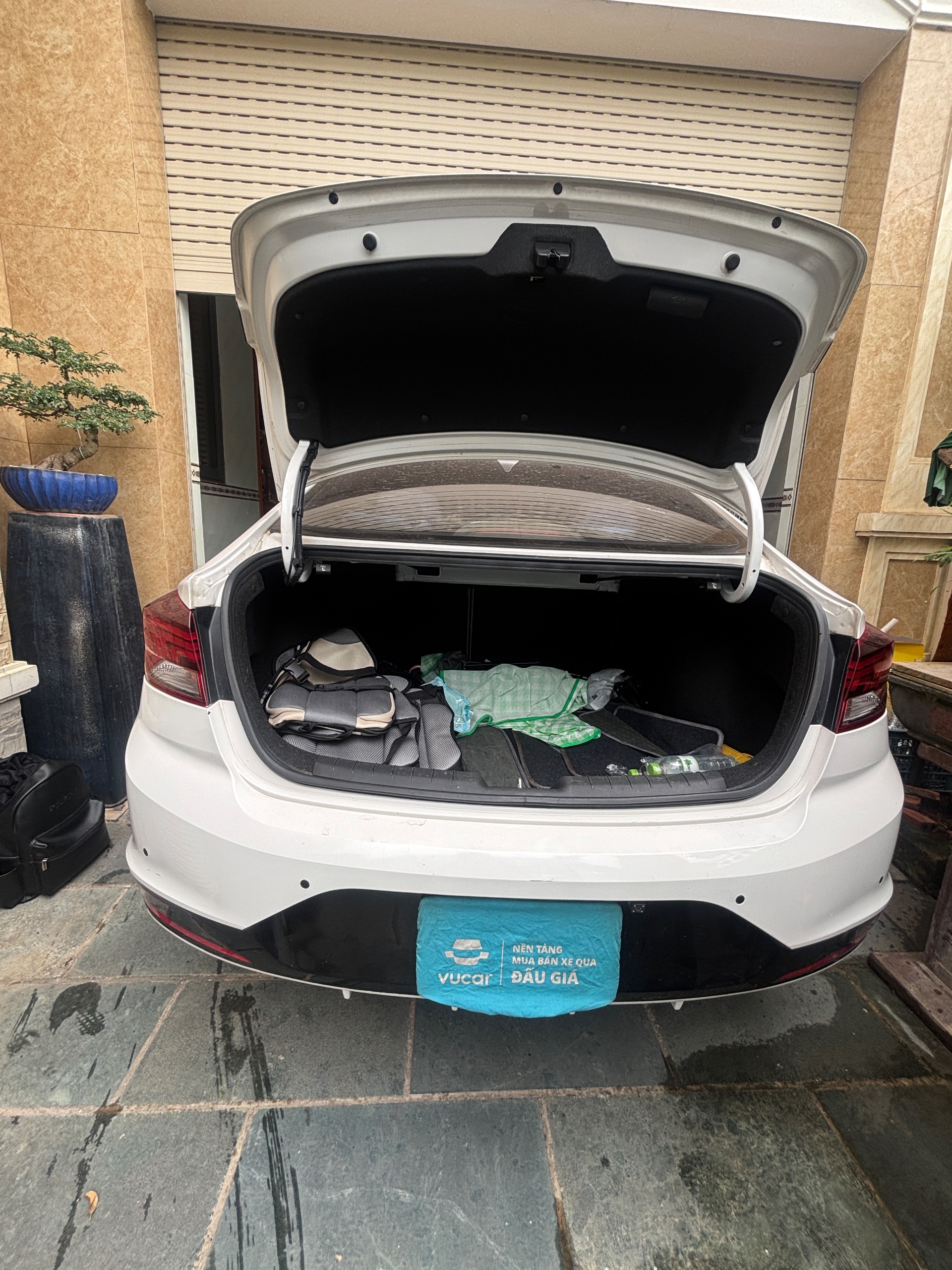 Hyundai Elantra 1.6 MT 2019 - Ngoại thất 12