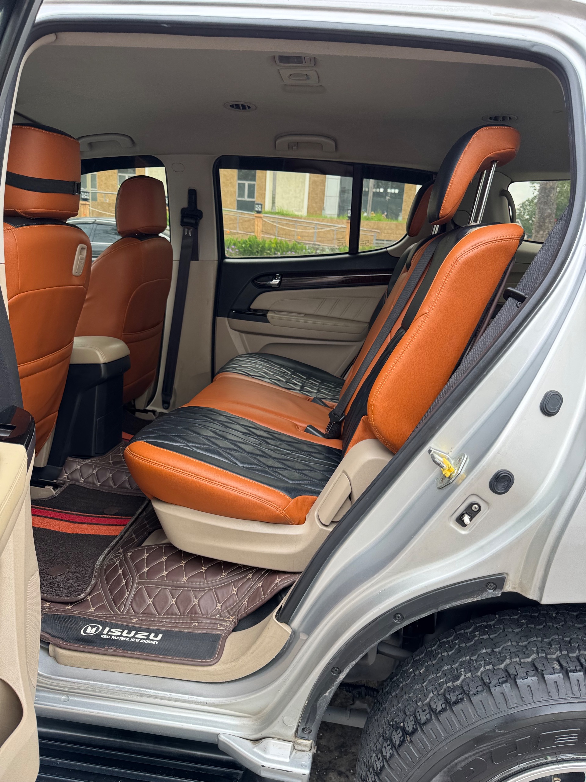Isuzu MUX Diesel MT 2019 - Ngoại thất 20