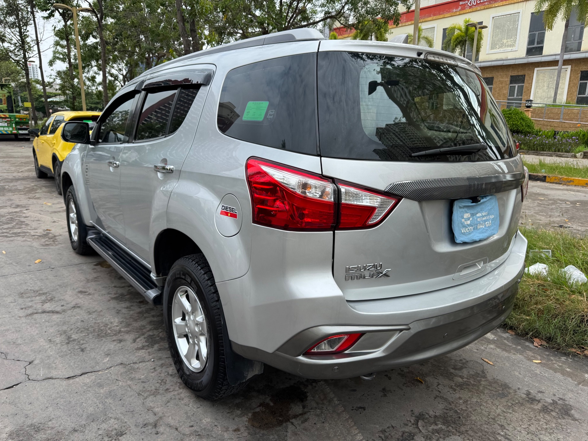 Isuzu MUX Diesel MT 2019 - Ngoại thất 22
