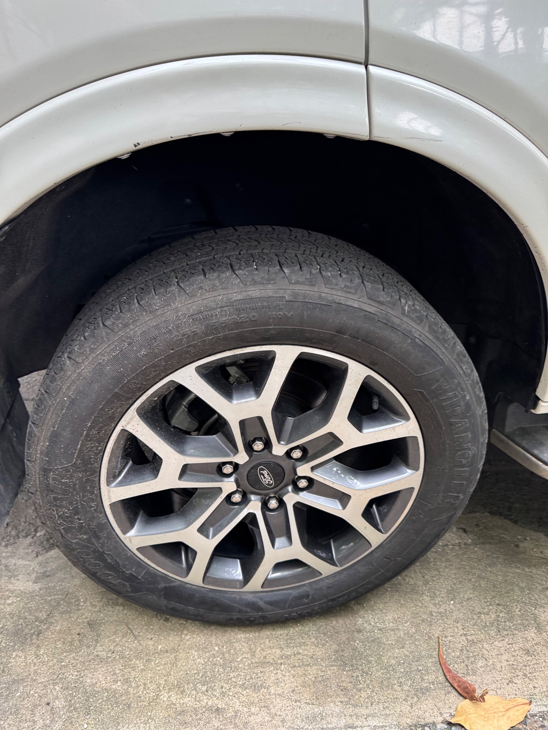 Ford Everest Platinum 2.0L 4x4 AT 2024 - Ngoại thất 21