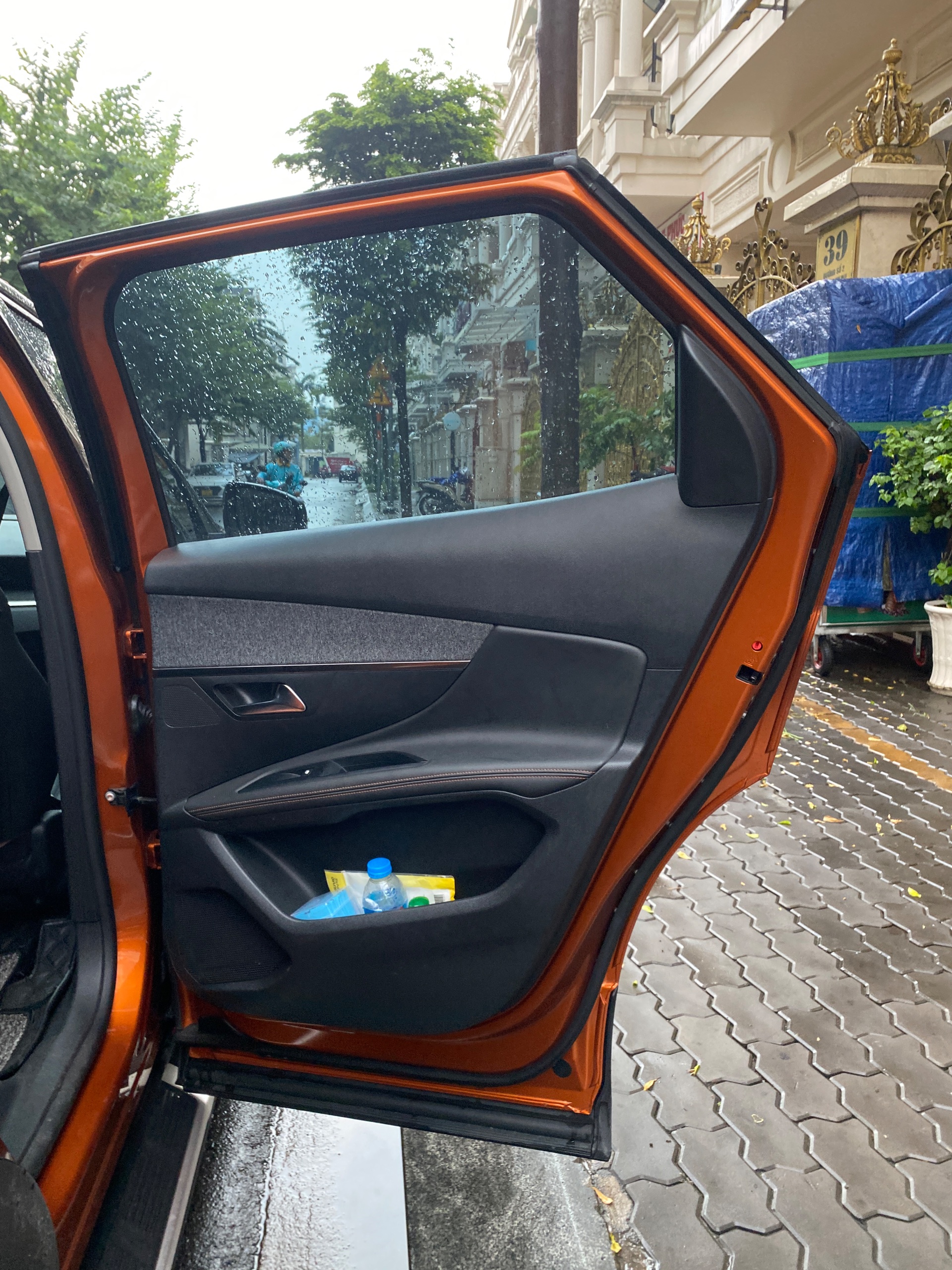 Peugeot 3008 Allure 1.6 AT 2021 - Ngoại thất 18