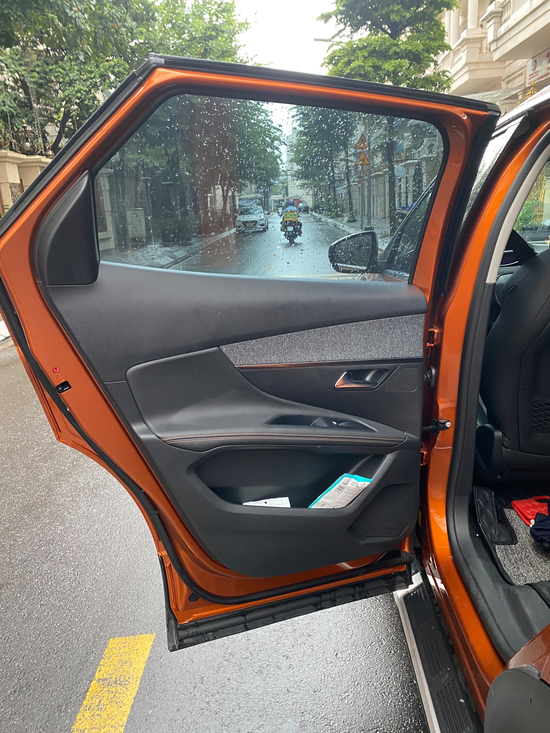 Peugeot 3008 Allure 1.6 AT 2021 - Ngoại thất 10