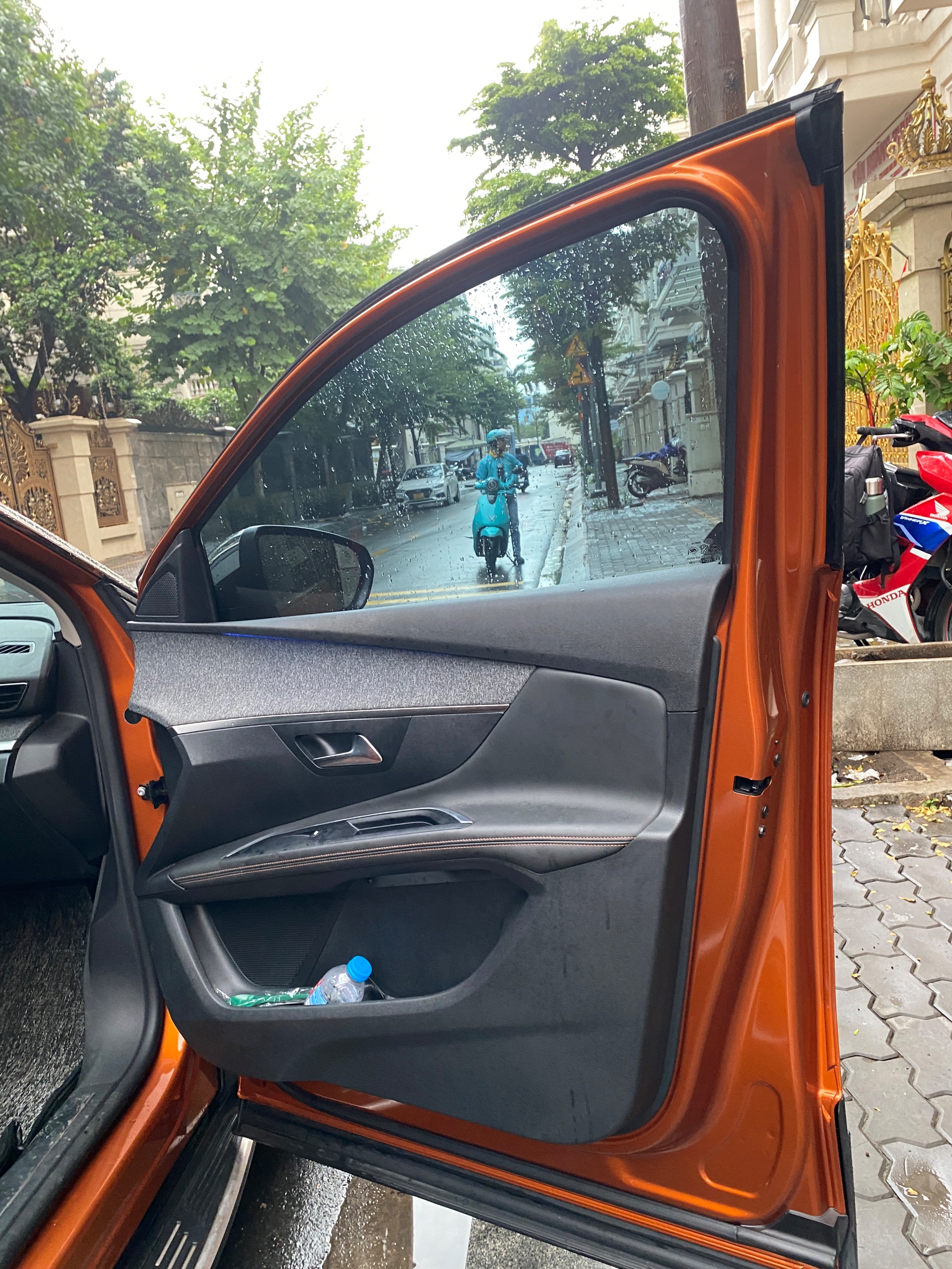 Peugeot 3008 Allure 1.6 AT 2021 - Ngoại thất 21