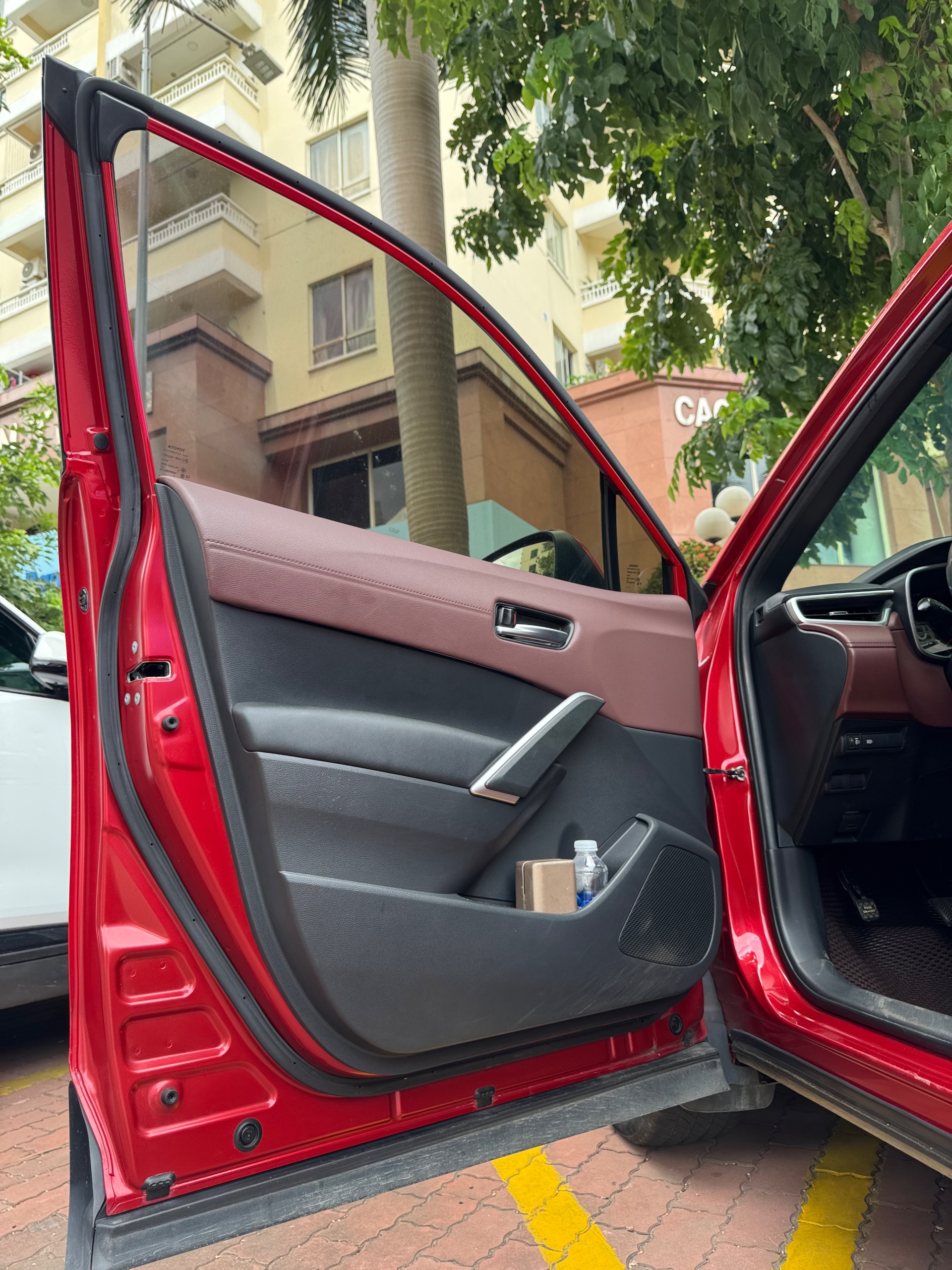 Toyota Corolla Cross 1.8V 2022 - Ngoại thất 6