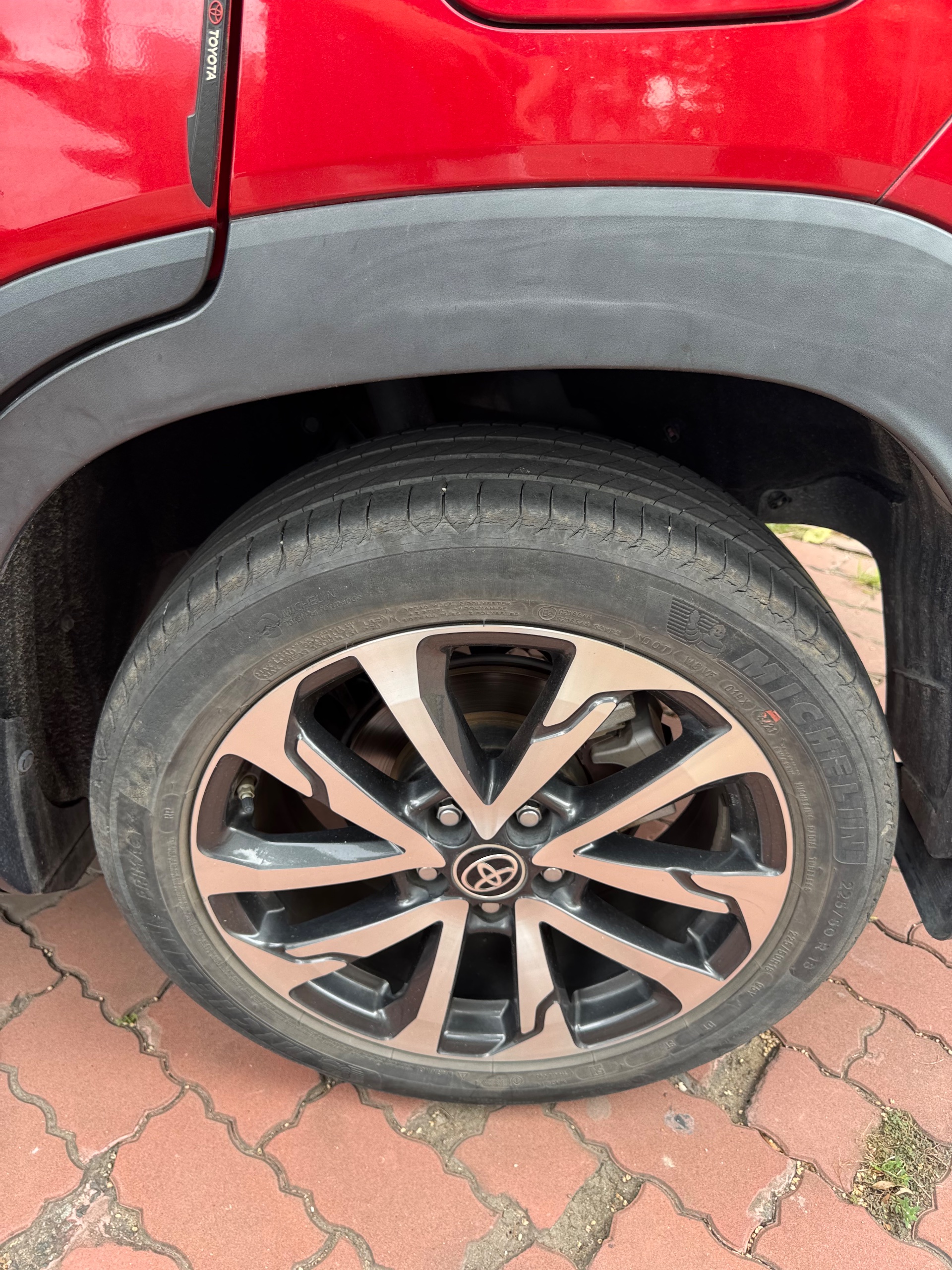 Toyota Corolla Cross 1.8V 2022 - Ngoại thất 11