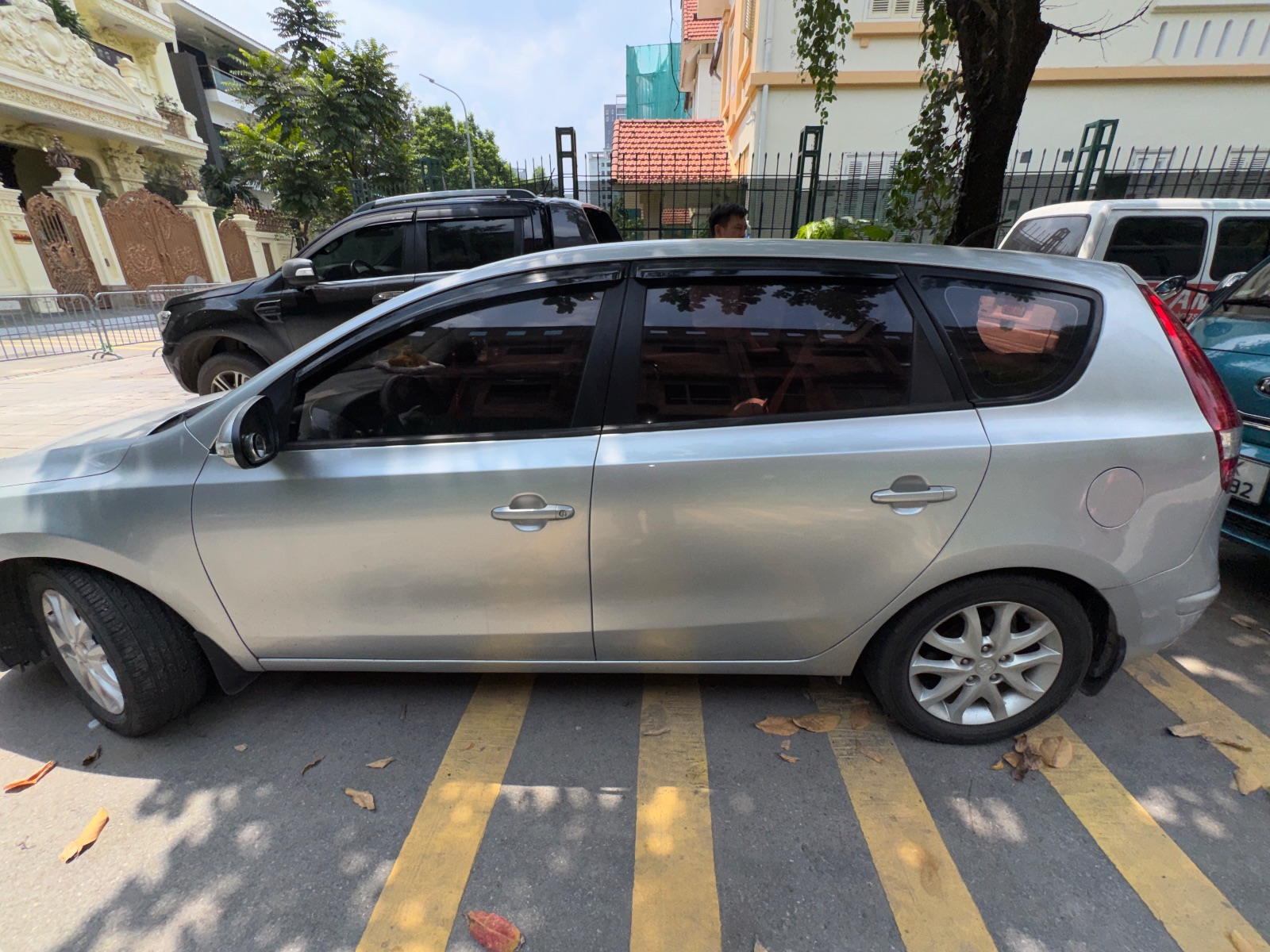 Hyundai I30 CW 1.6 AT 2009 - Ngoại thất 13