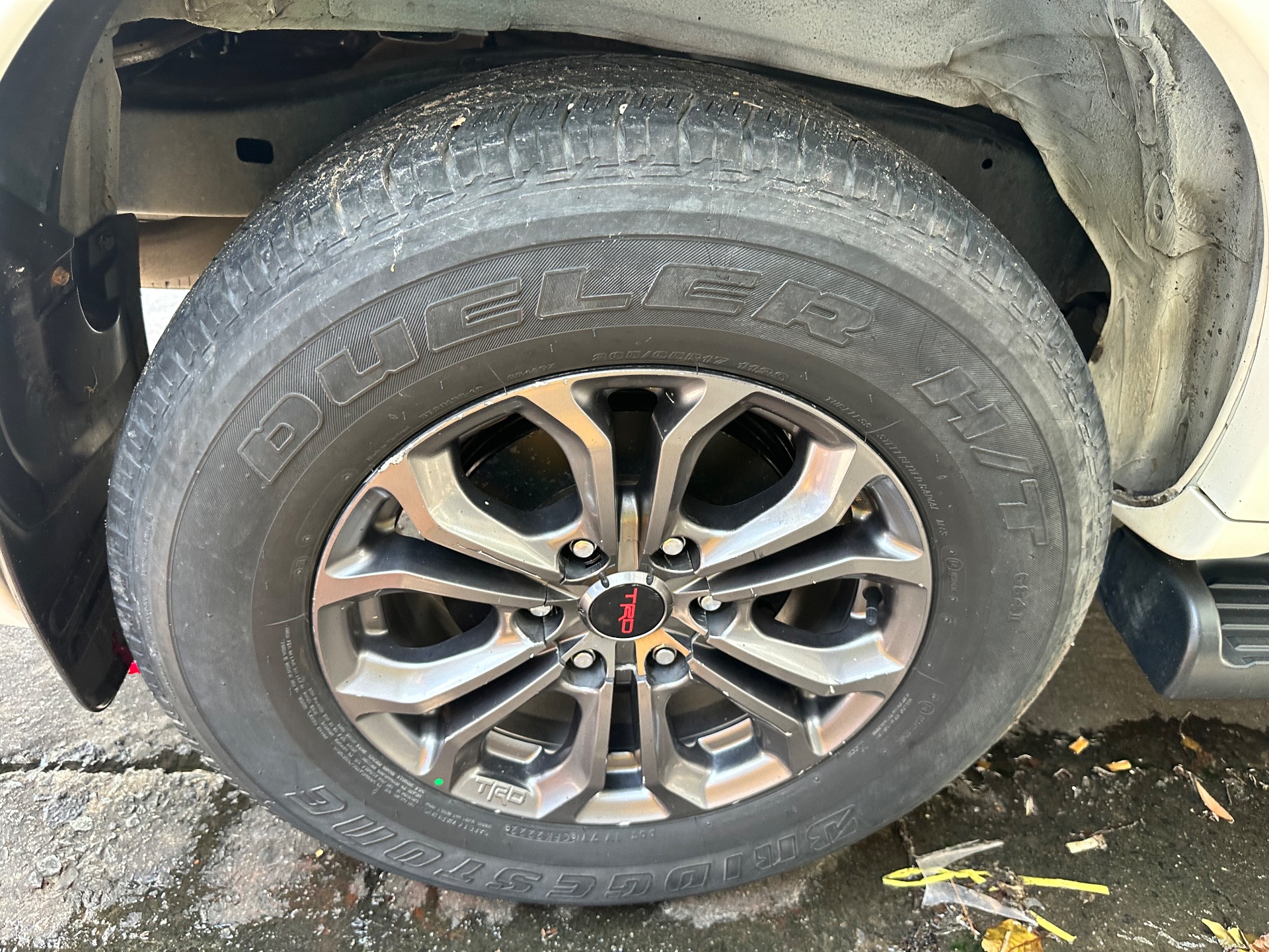 Toyota Fortuner TRD Sportivo 4x4 AT 2016 - Ngoại thất 25