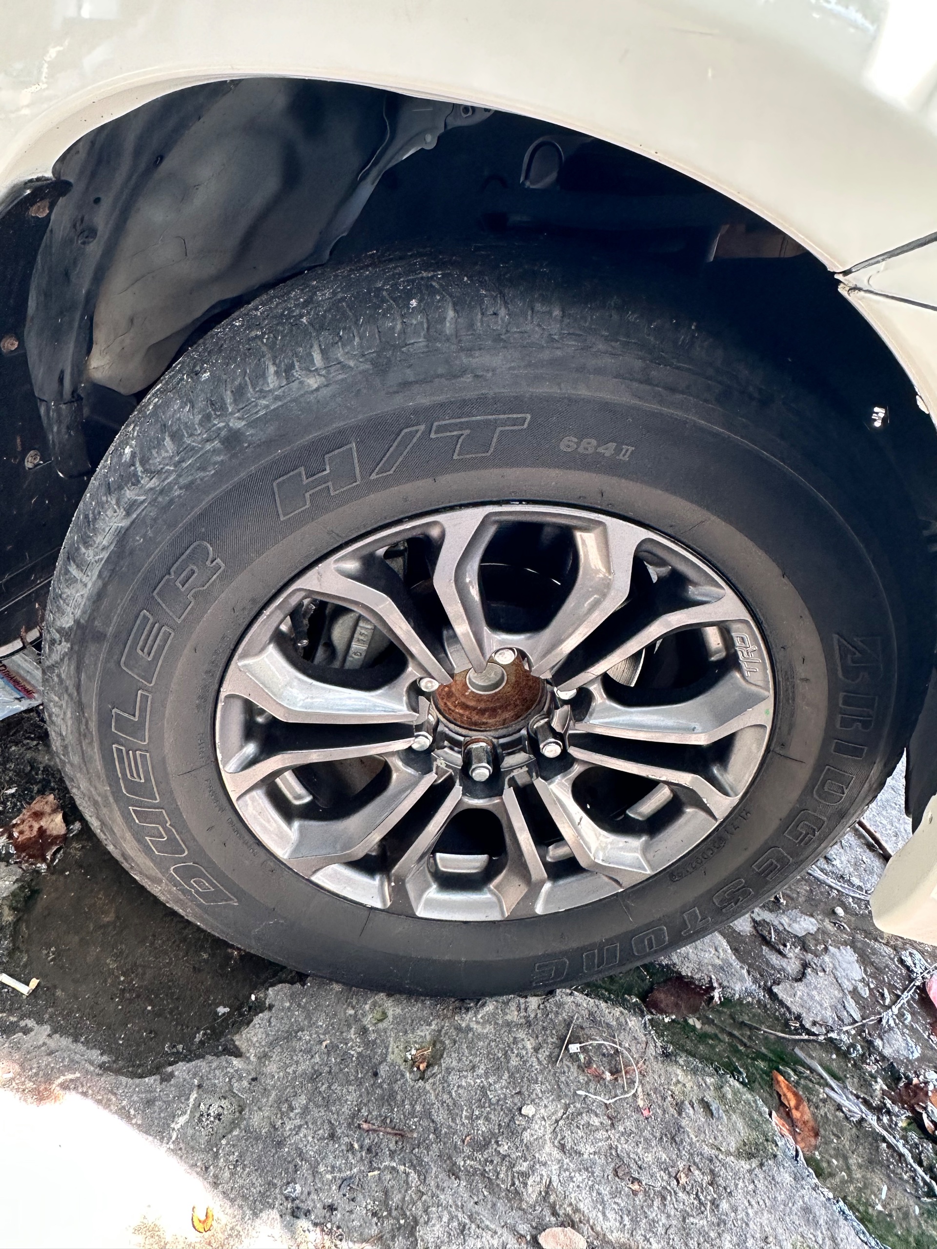 Toyota Fortuner TRD Sportivo 4x4 AT 2016 - Ngoại thất 28