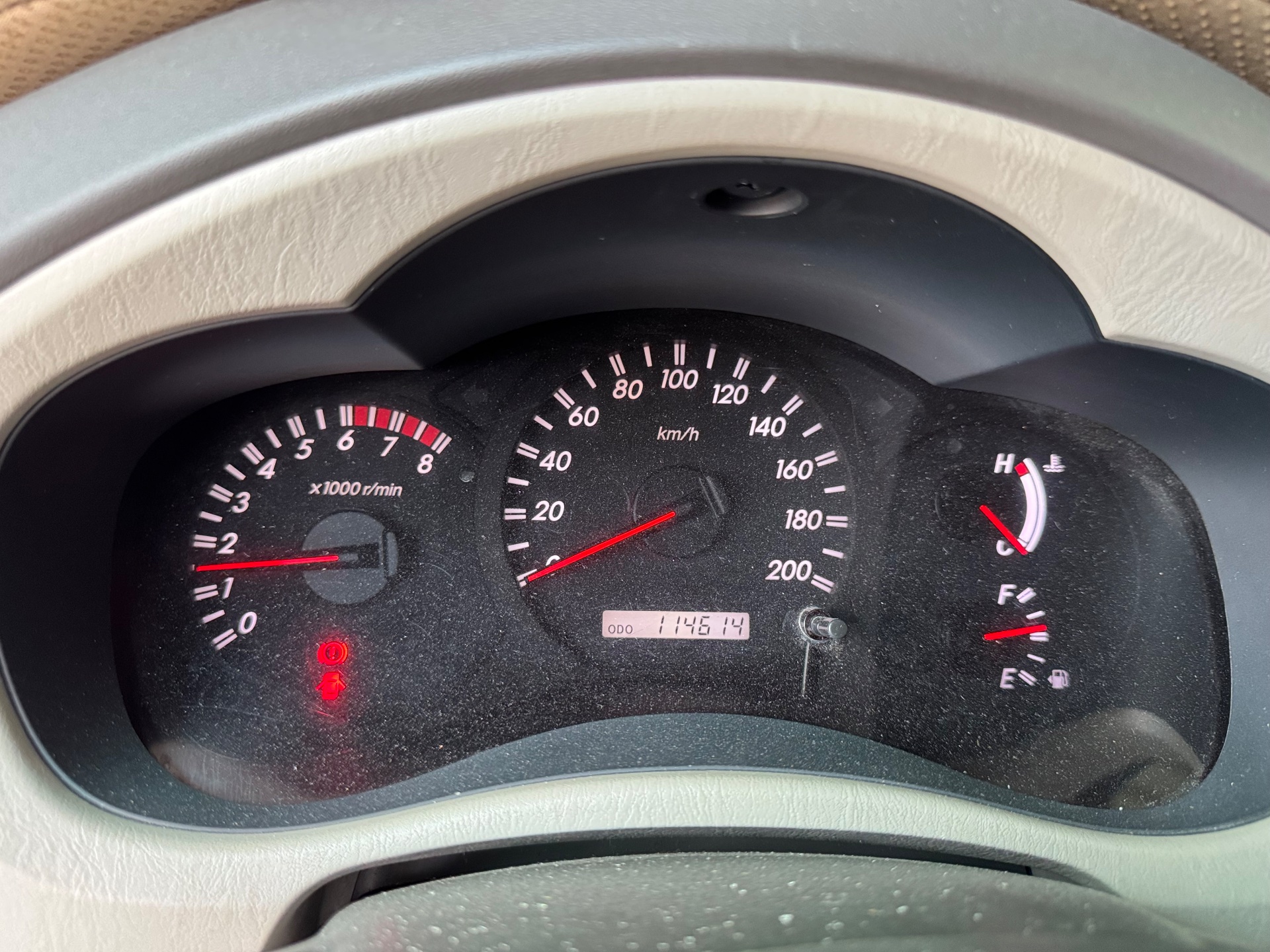 Toyota Innova V 2010 - Ngoại thất 14