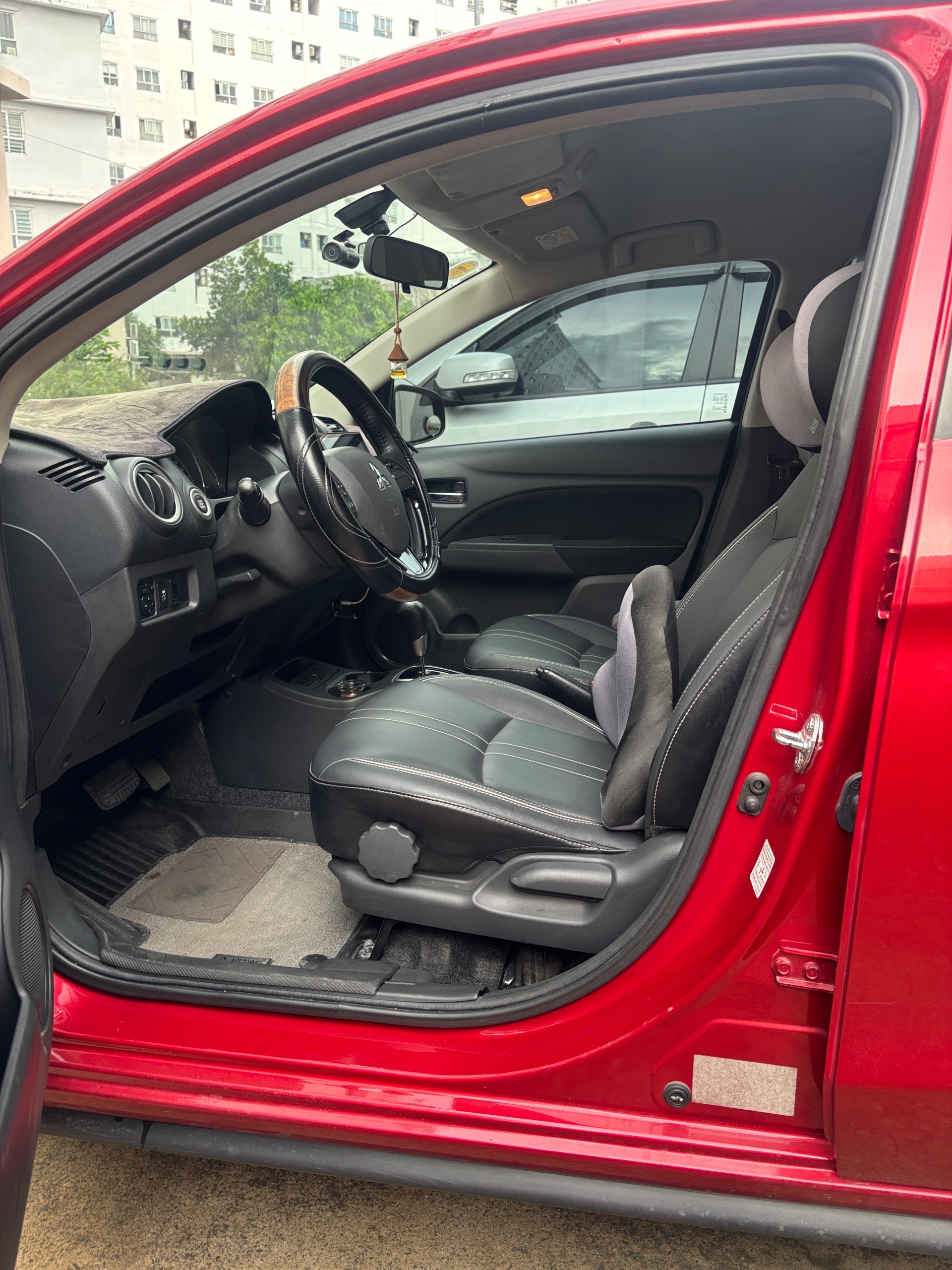 Mitsubishi Attrage Premium 1.2 CVT 2021 - Ngoại thất 23