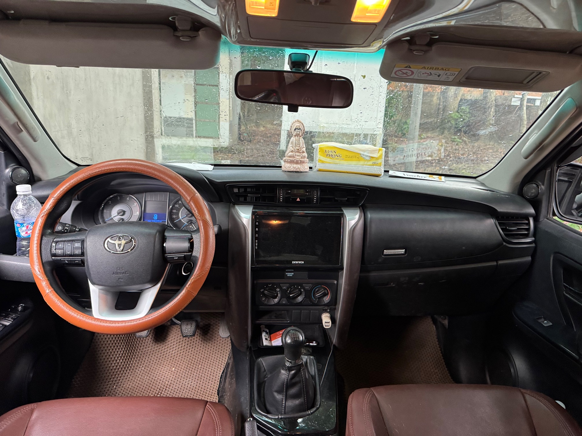 Toyota Fortuner 2.4G 4x2 MT 2017 - Ngoại thất 18
