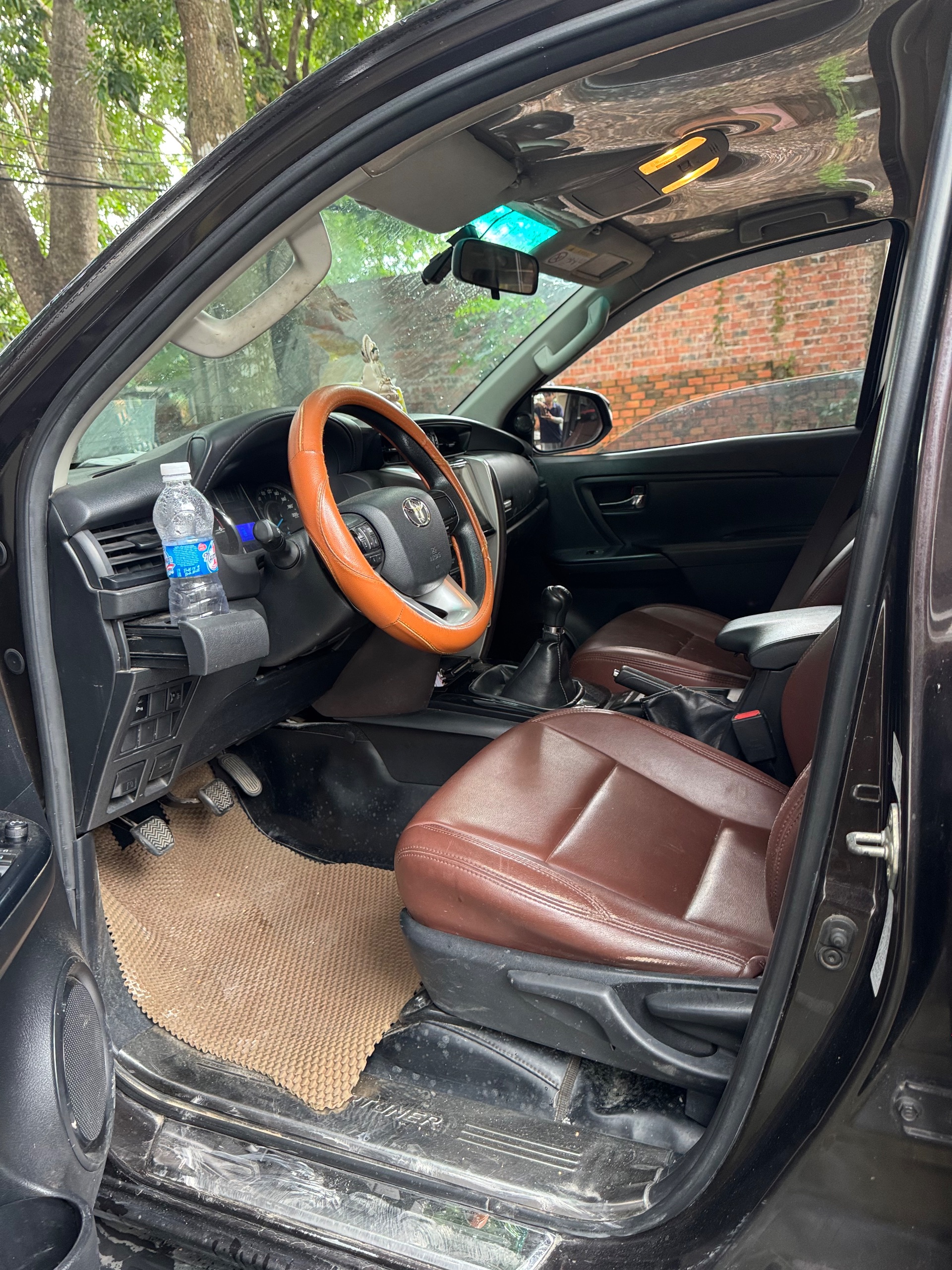 Toyota Fortuner 2.4G 4x2 MT 2017 - Ngoại thất 15