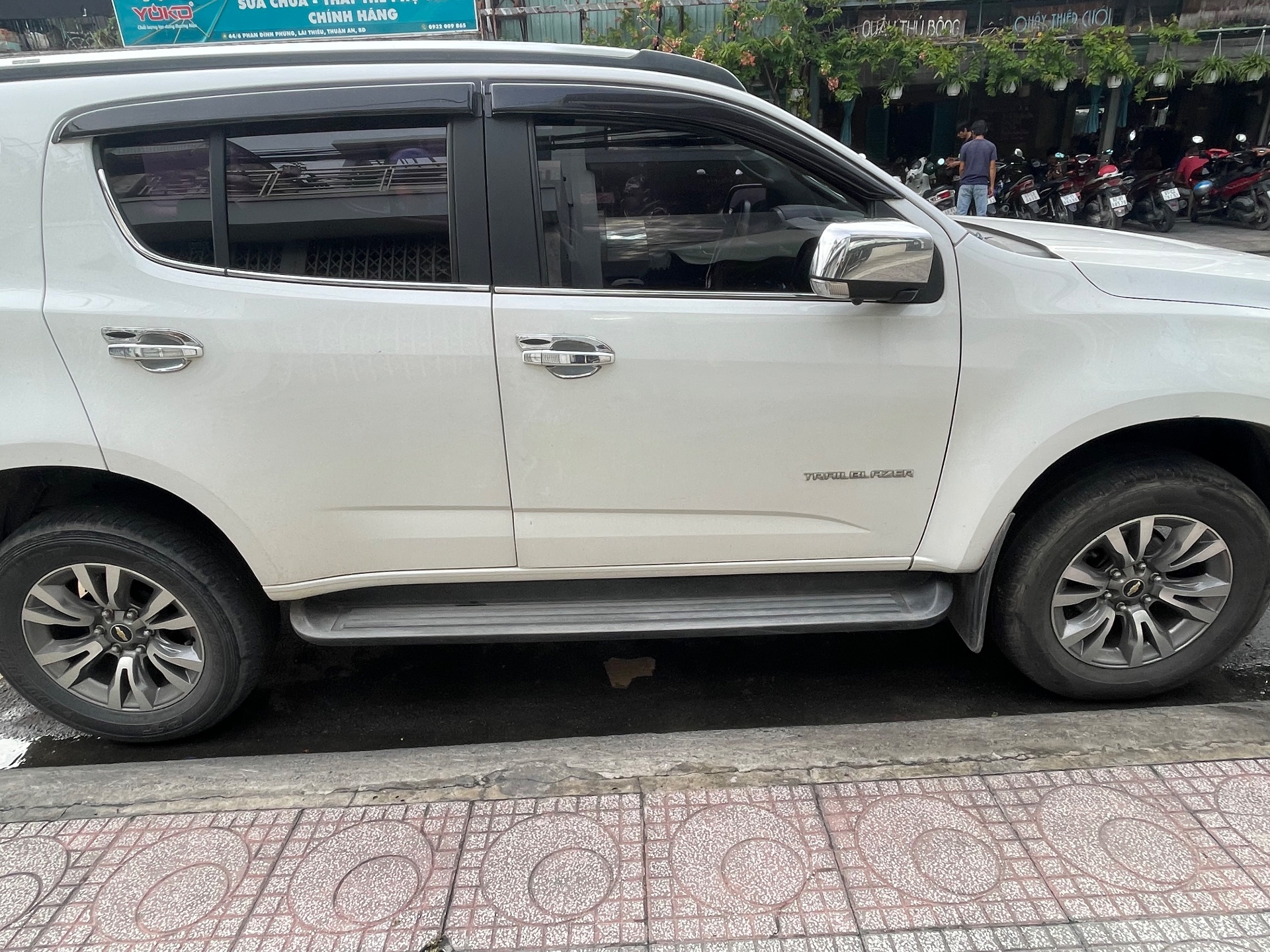 Chevrolet Trailblazer LTZ 2.5L VGT 4x4 AT 2018 - Ngoại thất 5