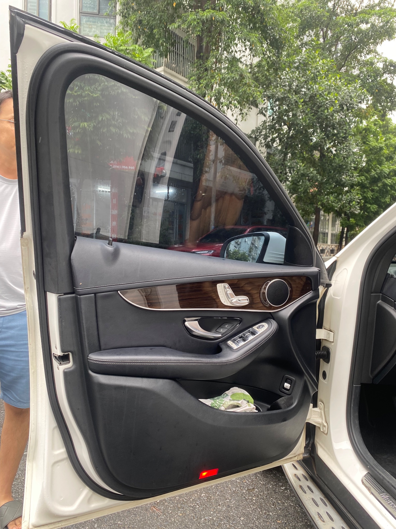 Mercedes Glc 200 2018 - Ngoại thất 4