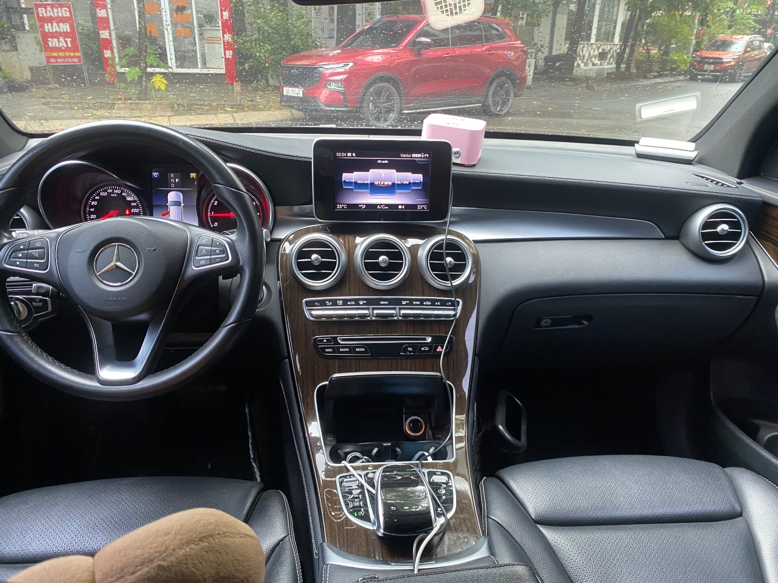Mercedes Glc 200 2018 - Ngoại thất 11
